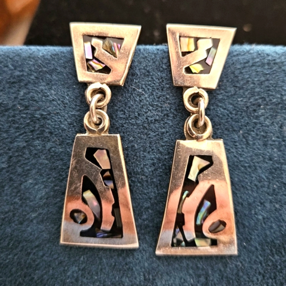 Silver 925 Signed Shell Inlaid Dangle Post Earrings Mexico Vintage